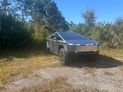 Tesla Cyber Truck (Foundation Series) Rental